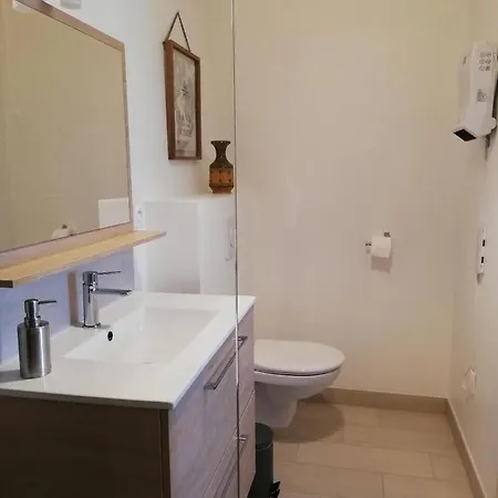 33 Ter Bon Pied A Terre Apartment La Rochelle  Exterior photo